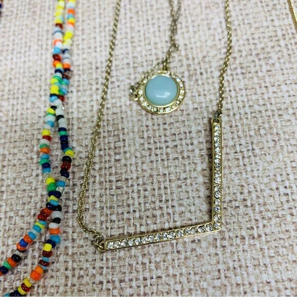 Dainty Necklace Bundle - Picture 4 of 6